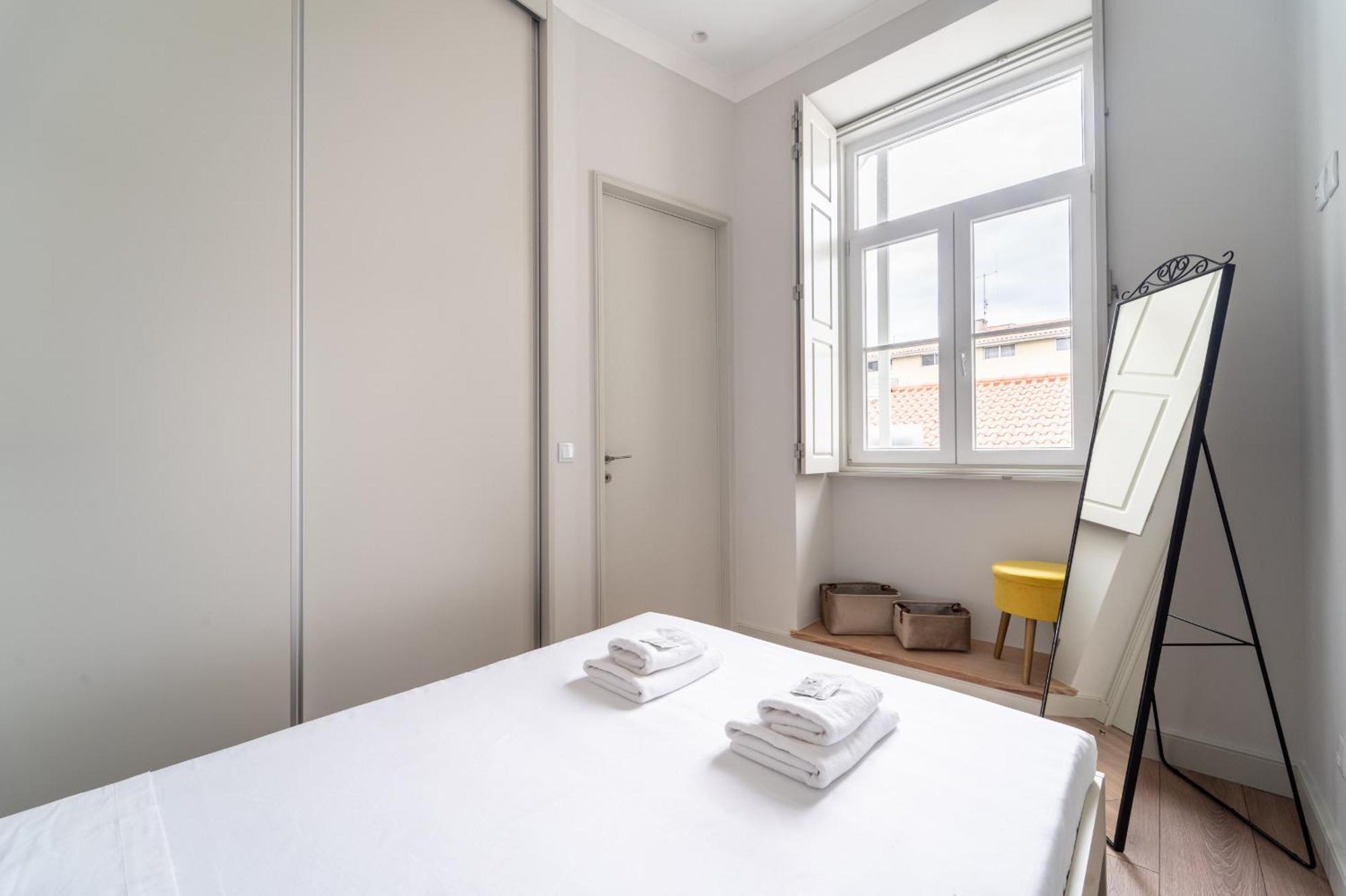 Escadaria 21 Apartment By House And People Braga Extérieur photo
