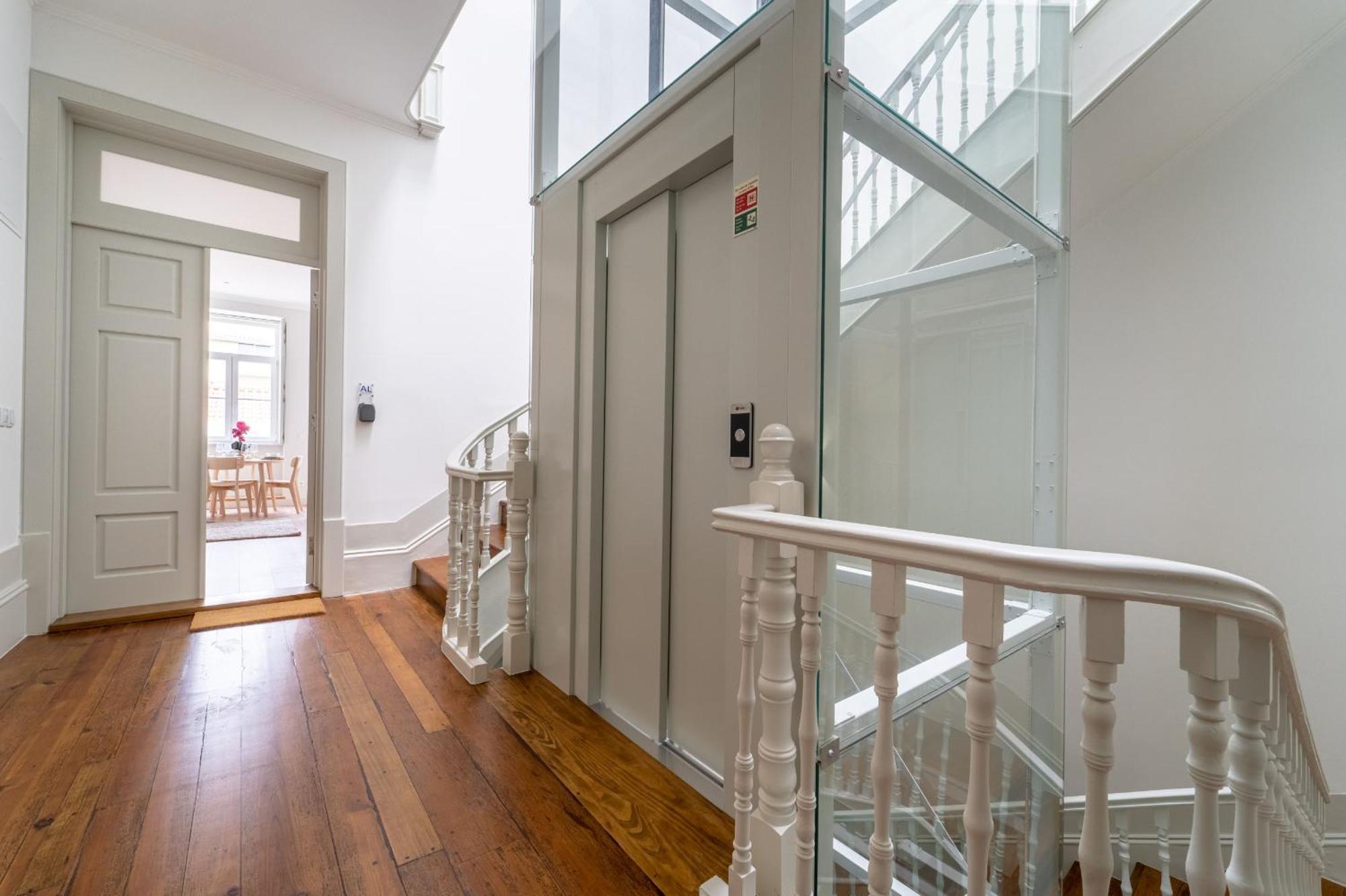Escadaria 21 Apartment By House And People Braga Extérieur photo